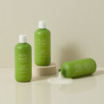 Глибокоочищаючий шампунь для волосся з соком розмарину Rated Green.Номер 1